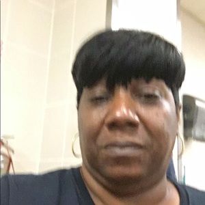 Meet your Posher, Priscilla